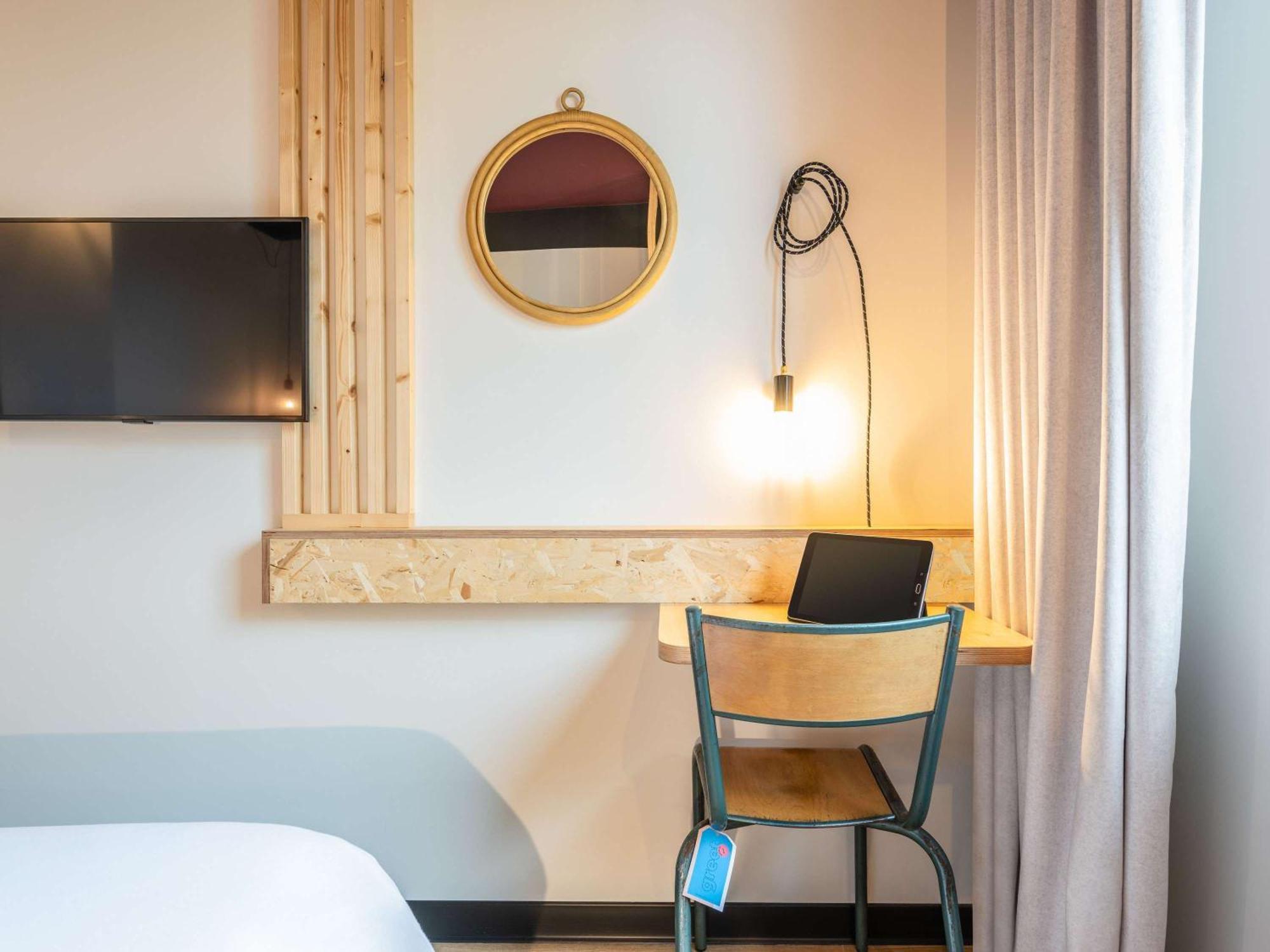 Greet Hotel Bourg-En-Bresse Sud Монтанья Экстерьер фото